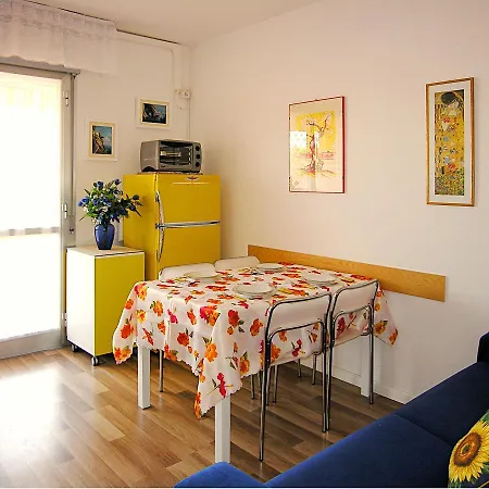 Taigete Belmare Apartamento